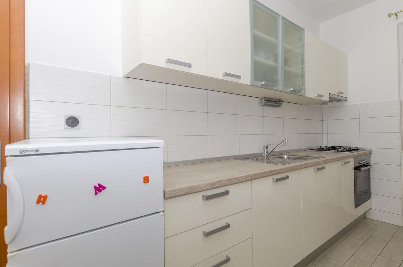 Apartment Eva P. Primošten Eksteriør billede
